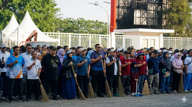 Bupati Bogor Pimpin Korve di Pakansari Sambut Laga Perdana AFF