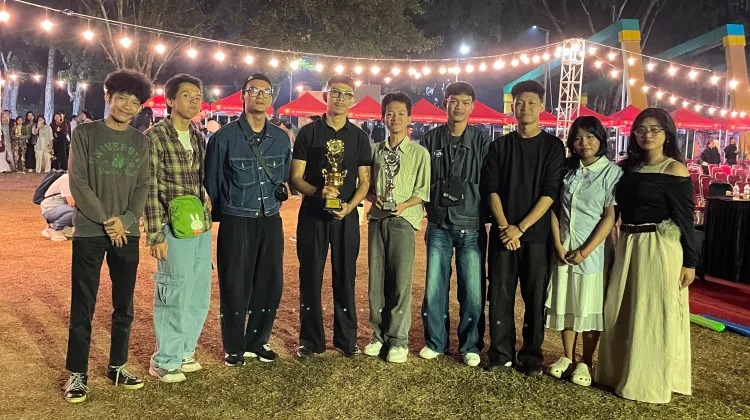 Teater Karoeng Universitas Pakuan Raih Juara Monolog di Peksimida Jawa barat 2026