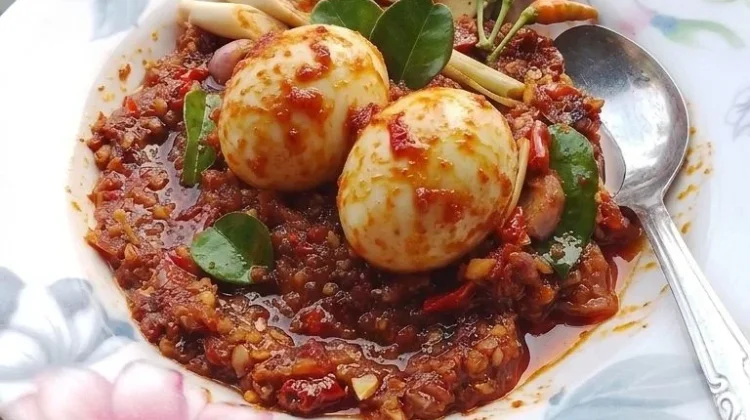 Cara Membuat Telur Bumbu Bali Lezat dengan Budget Cuma Rp15 Ribu