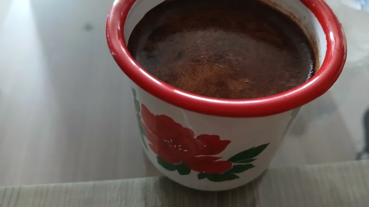 Benarkah Kopi Hitam Pahit Lebih Sehat? Ini Penjelasan Lengkapnya