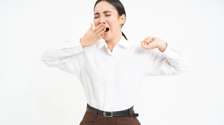 Arti Sering Menguap, Ada yang Bukan karena Mengantuk