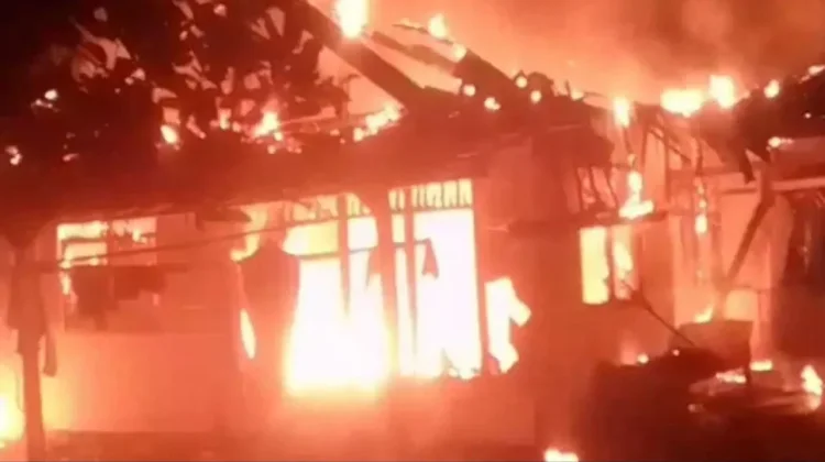 Senin Dini Hari, Rumah Warga di Kecamatan Tenjo Terbakar
