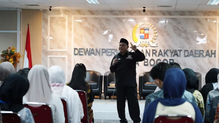 Studi Kreatif Parlemen: Pelajar dan Mahasiswa Bogor Antusias Belajar Politik