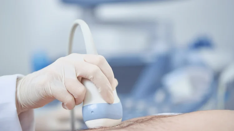 Pemeriksaan USG Bantu Deteksi Kondisi Janin dan Organ Tubuh sejak Dini
