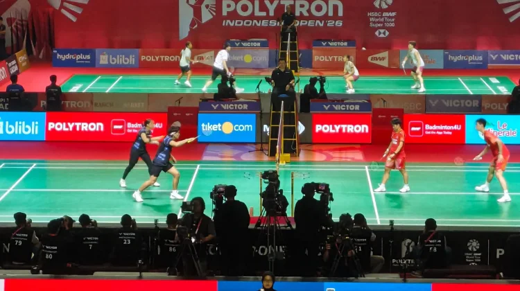 5 Pukulan Dasar Bulu Tangkis yang Wajib Diketahui Pemula
