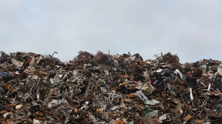 Mengenal Sampah Residu dan Bahaya Nyata Bagi Lingkungan