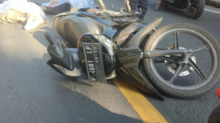Pengendara Sepeda Motor Mengalami Laka Maut di Jalur Puncak Bogor