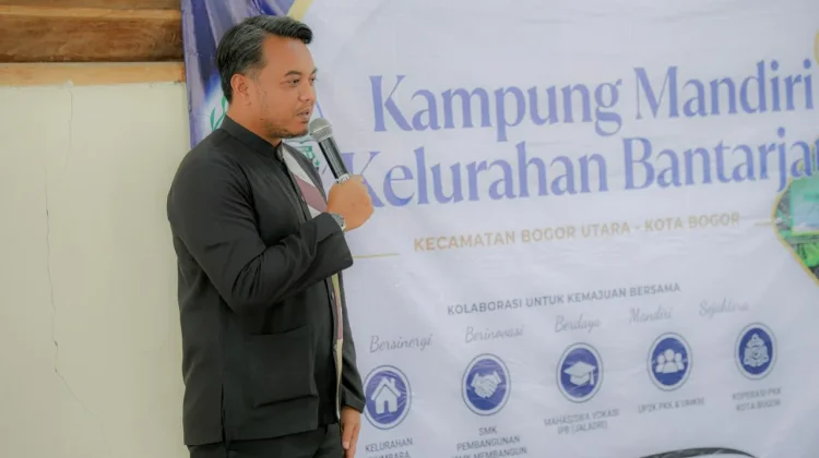 Rumah Dilan Perkuat Literasi dan UMKM Keluarga Bogor