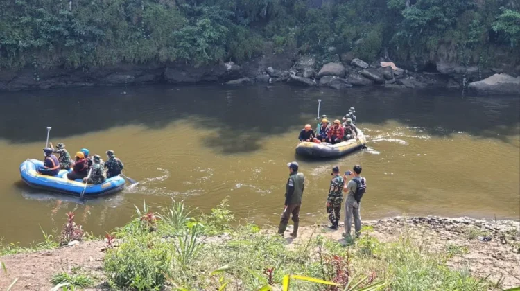 DLH Kabupaten Bogor Identifikasi Saluran Outfall Industri di Sungai Cileungsi