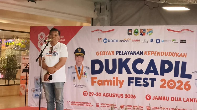 Dukcapil Family Fest Hadirkan Layanan Aktivasi IKD