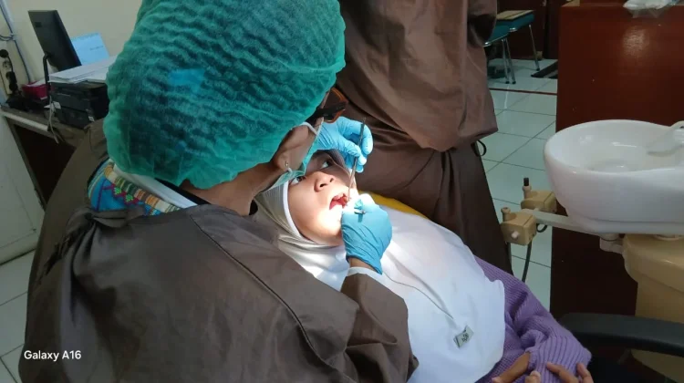 Periksa Gigi Sebaiknya Rutin, Bukan Hanya saat Sakit