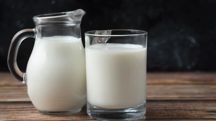 Kenali Kandungan Gizi sebelum Memilih Susu