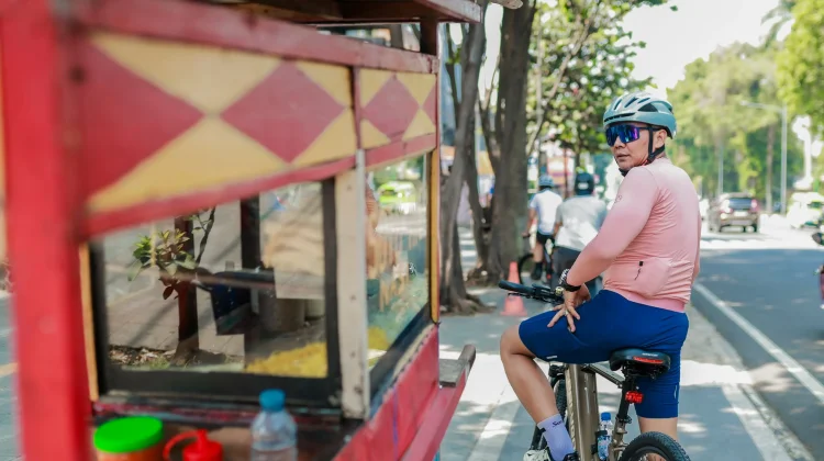 Wakil Wali Kota Jenal Mutaqin Pantau Parkir PKL hingga Alun-Alun