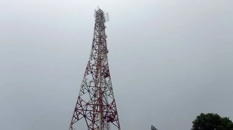 Pemancar Radio: Teknologi yang Menghubungkan Studio dan Pendengar