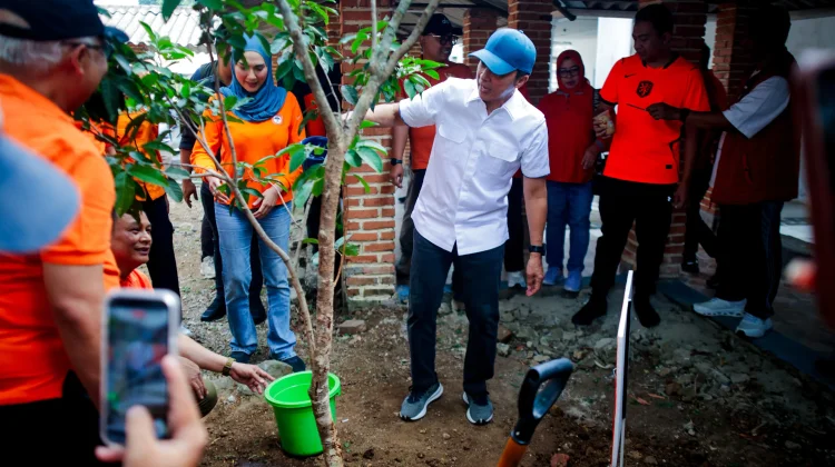 Tanam Pohon Jadi Simbol Kepedulian Lingkungan di Kota Bogor