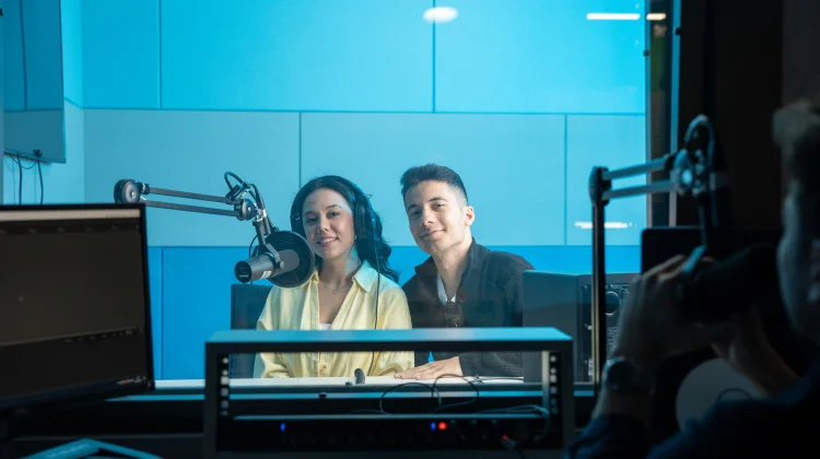 Upaya Radio Bertahan di tengah Gempuran Platform Digital