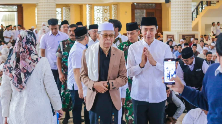 Ribuan Warga dan Guru Ngaji di Bogor Ikuti Doa Bersama di Masjid Agung