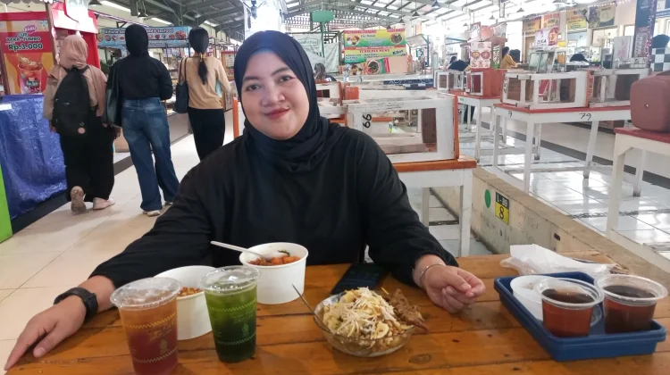 Pasar Jambu Dua Jadi Pusat Kuliner Favorit Anak Muda