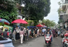 Berburu Takjil: Tradisi Ramadan yang Sarat Sejarah