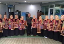 Tren Musik Angklung, dari Hobi Menjadi Sarana Kebersamaan