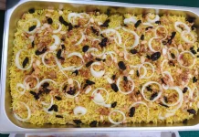 Hidangan Timur Tengah dengan Nasi Mandhi