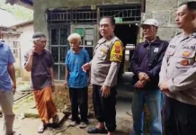 Polres Bogor Bedah Rumah Tidak Layak Huni Warga Desa Sukahati