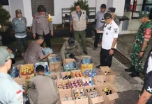 Polsek Cibinong Amankan 500 Botol Miras‎ dari Operasi Cipta Kondisi