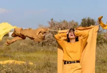 Ketahui Bahan Baju Nyaman untuk Aktivitas Padat saat Musim Kemarau