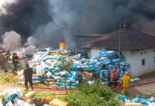 Pabrik Helm di Rumpin Kebakaran, Damkar Berhasil Padamkan Api Selama 3 Jam