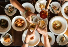 Atur Jam Makan Malam, Ini Kunci Tidur Lebih Berkualitas