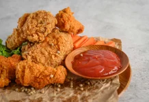 Anti Gagal! Rahasia Ayam Goreng Tepung Kriuk Ada di Cara Mencampur Tepungnya