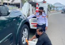 Dishub Kabupaten Bogor Tindak Tegas Kendaraan Parkir Sembarangan di Pakansari
