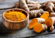 Pasta Kunyit Hangat Jadi Solusi Alami Atasi Peradangan Sendi