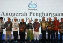 Bupati Bogor Raih Penghargaan Kepala Daerah Inovatif dari Pikiran Rakyat