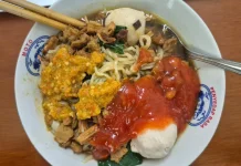 Mie Ayam, Pilihan Tepat Makan Siang Simpel saat Sibuk