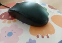 Mouse Ergonomis Berbasis AI Mulai Dominasi Pasar Perangkat Kerja