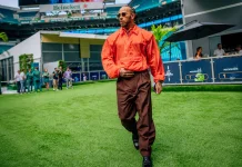Penampilan Ikonik Hamilton Curi Perhatian di GP Miami 2026