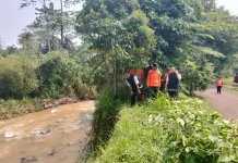 Tanah Longsor Mengancam Akses Jalan Warga di Pakuan Regency, BPBD Lakukan Asesmen