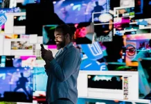 Kebiasaan Doomscrolling dan Sulitnya Lepas dari Layar Ponsel