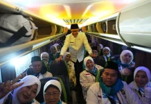 Wali Kota Sukabumi Melepas Jemaah Calon Haji Kota Sukabumi Kloter 13