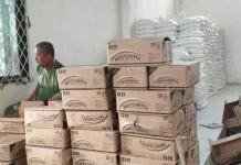 Ratusan Warga Tanjungsari Gembira Minyak Kita hadir Ditengah Mereka