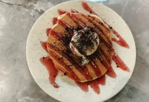 Pancake Saus Stroberi Kian Digemari, Jadi Primadona Pecinta Dessert
