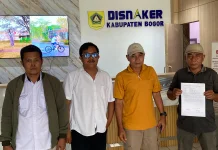 Pekerja Tambang Rumpin Bogor Tuntut Hak Pekerja yang Tertunggak
