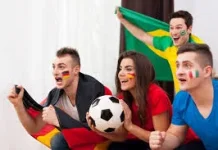 Nonton Piala Dunia tanpa Mengganggu Aktivitas, Bisa Kok!