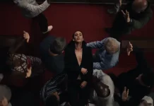Katy Perry Rilis Single Baru "Watch It Burn"