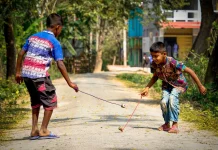 Unik dan Seru, Gangsing Tradisional yang Tetap Berputar Melintasi Generasi
