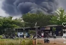 Kebakaran Hebat Terjadi di Gudang Spare Part Tajurhalang Kabupaten Bogor