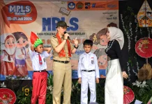 Penutupan MPLS Kota Bogor Diisi Gerakan Menanam Pohon di SDN Gunung Batu 2