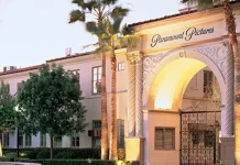 Paramount Tunda Merger hingga 2027, 12 Negara Bagian AS Tetap Gugat di Pengadilan