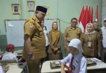 Bupati Bogor Tinjau Pelaksanaan Program Makan Bergizi Gratis di Klapanunggal